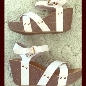 Women’s Sandals
